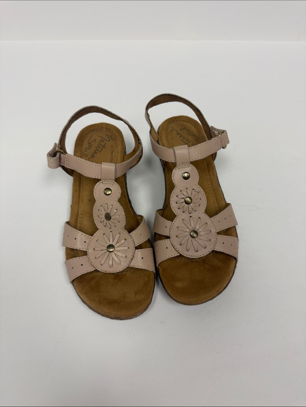 Natural Soul Women's Blush Floral T-Strap Sandals
